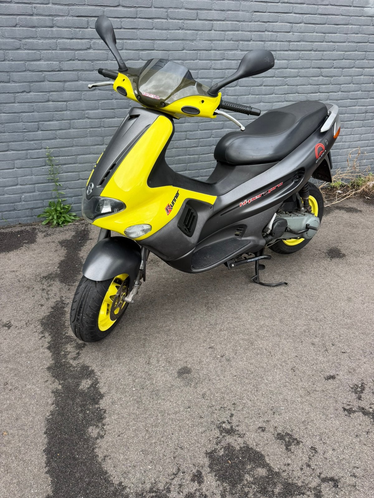 Gilera runner 50 cc geel opaco brom lage km !, Ophalen, Tweetakt, Gebruikt, Maximaal 45 km/u