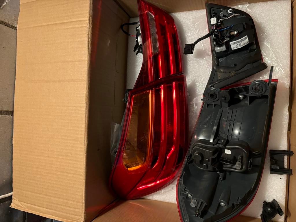 Originele BMW F32 Achterlichten - Zo goed als nieuw, Auto-onderdelen, Ophalen of Verzenden, Gebruikt, BMW