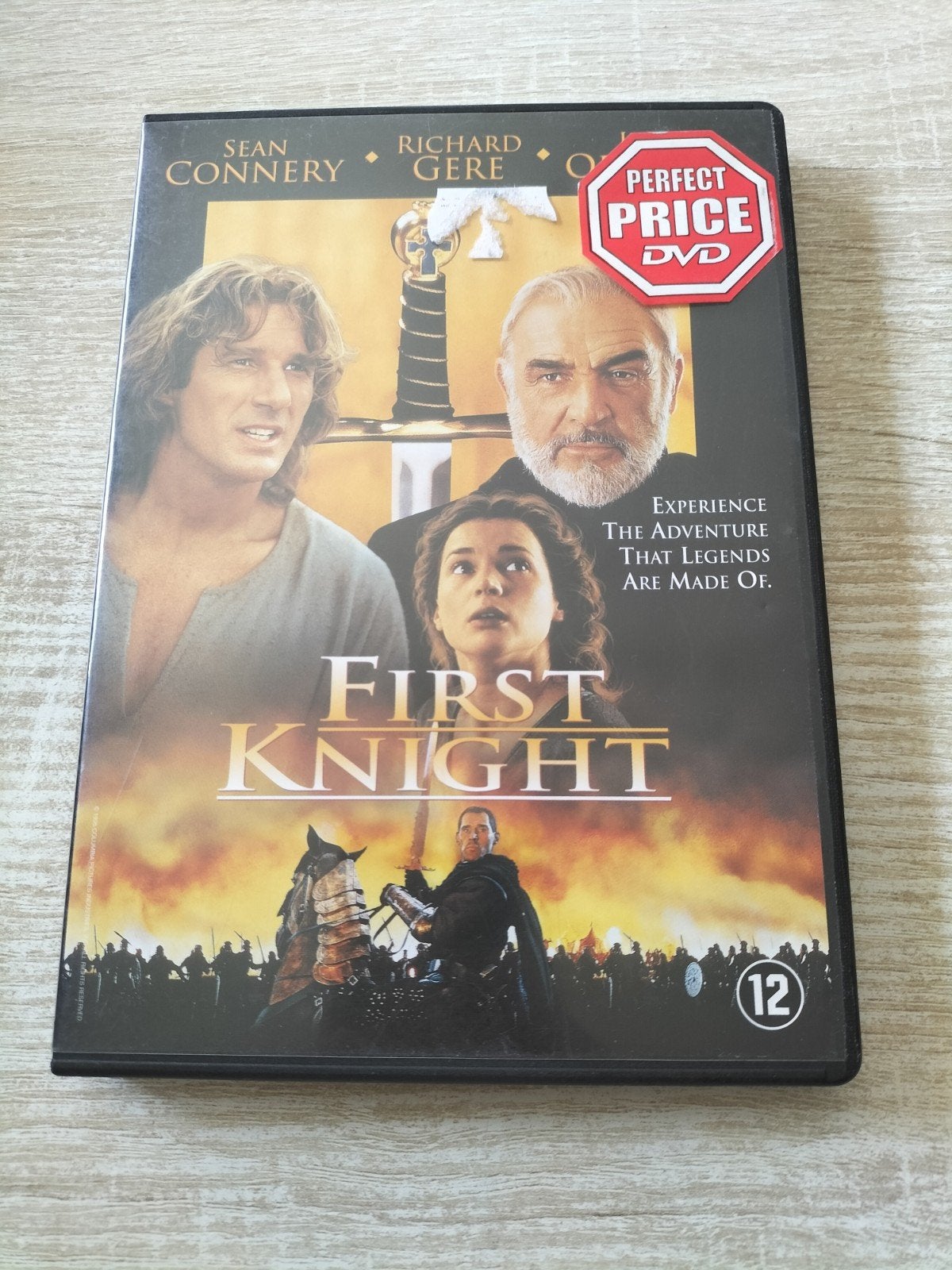 First knight, Ophalen of Verzenden