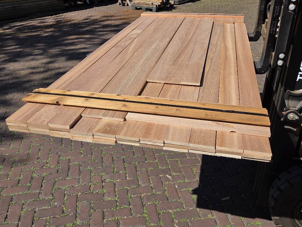 Meranti planken - geschaafd 1.2x9.0 cm - nr: HP60, Ophalen, Planken, Nieuw, Hardhout
