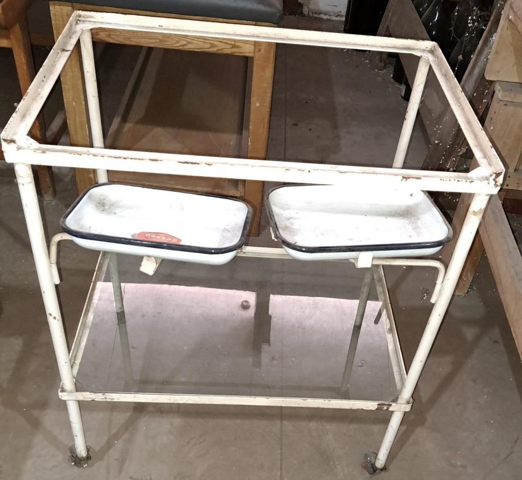 Tafel tafeltjes ziekenhuis tafeltjes, Ophalen
