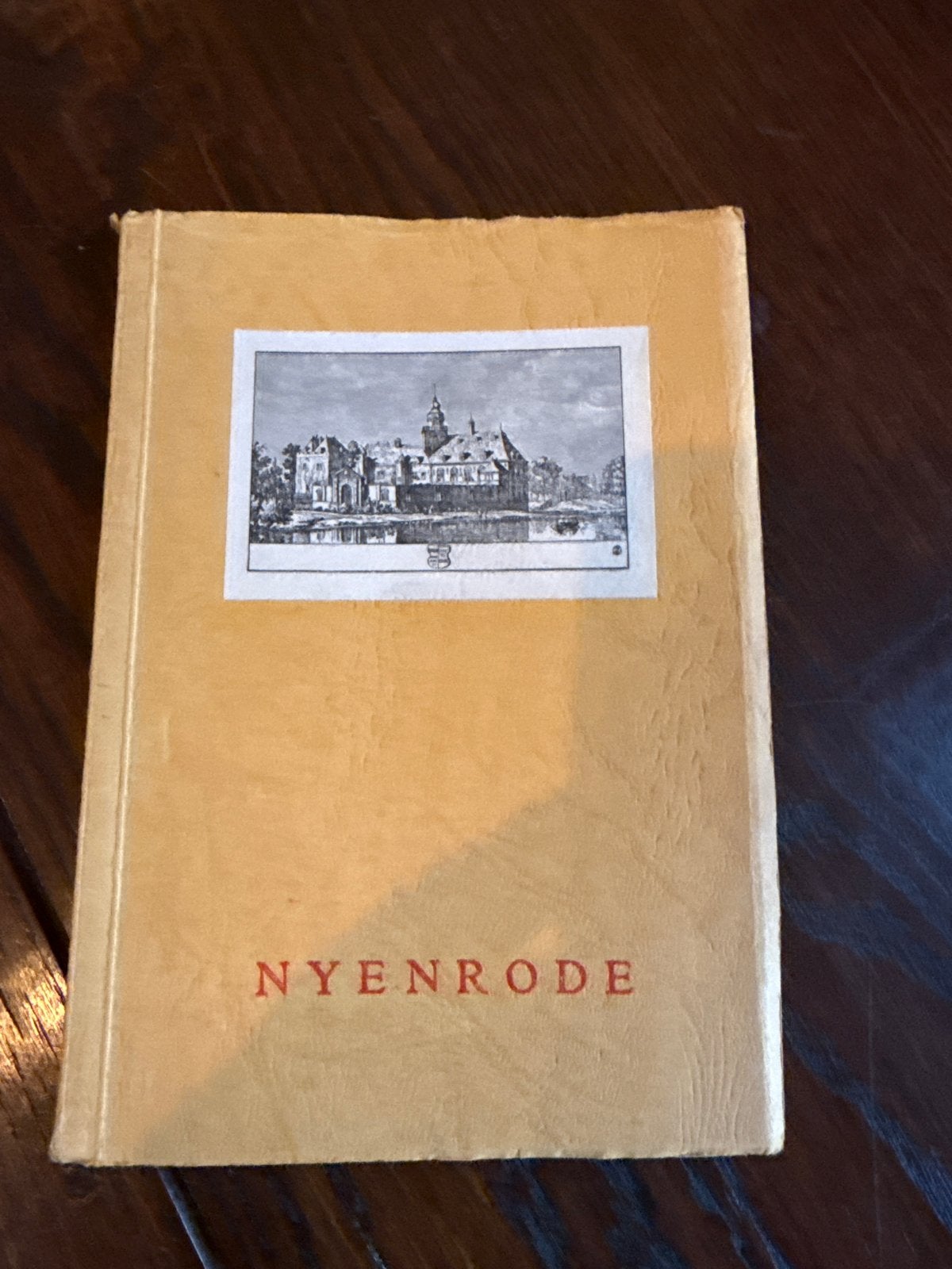 Boekje over Kasteel Nijenrode - Geschiedenis en Bezitters, Ophalen of Verzenden, 20e eeuw of later, Gelezen