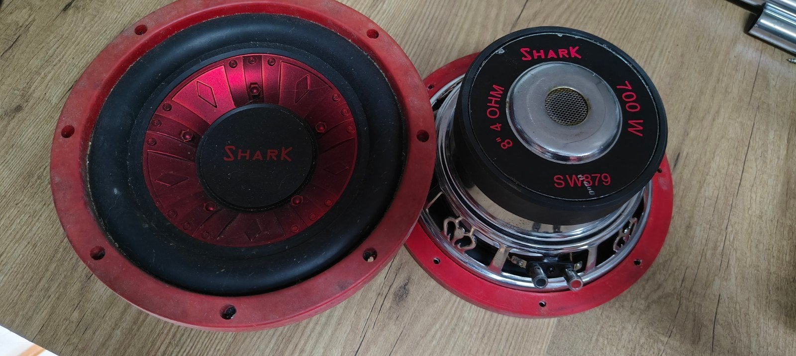 Shark Subwoofers - Krachtige Bass voor uw Auto, Auto diversen, Ophalen of Verzenden, Gebruikt