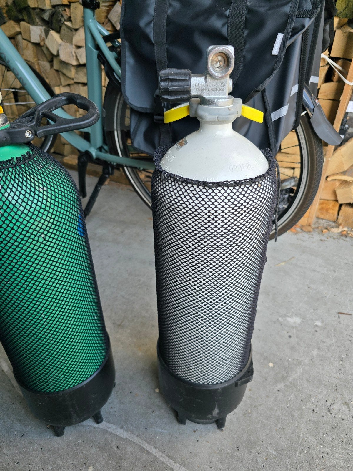 Duikflessen 10 ltr - niet gekeurd, Ophalen, Gebruikt, Duikfles