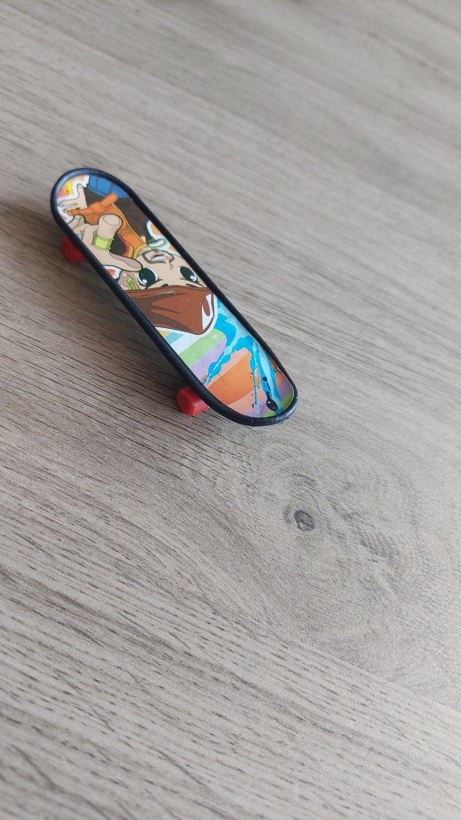 Leuk Finger Skateboard met Cartoon Design, Ophalen, Gebruikt