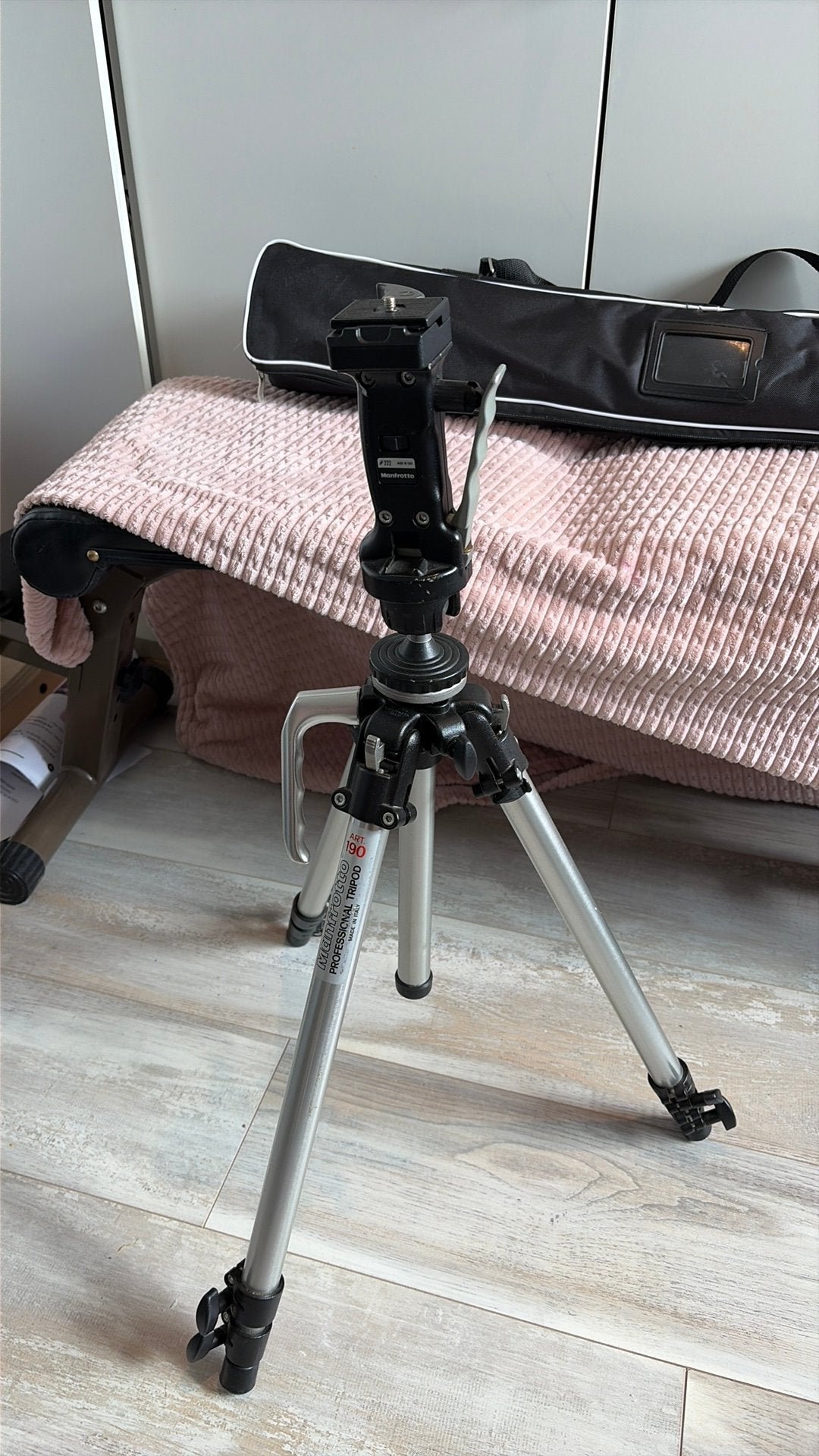 Manfrotto 190 statief met 222 joystickkop en tas, Ophalen, Gebruikt, Met waterpas, Driepoot