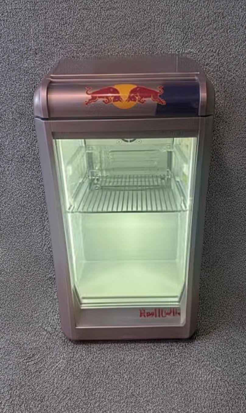 Red Bull Mini Koelkast - Perfect voor een mancave, Witgoed en Apparatuur, Ophalen, Minder dan 75 liter, Zonder vriesvak, Gebruikt
