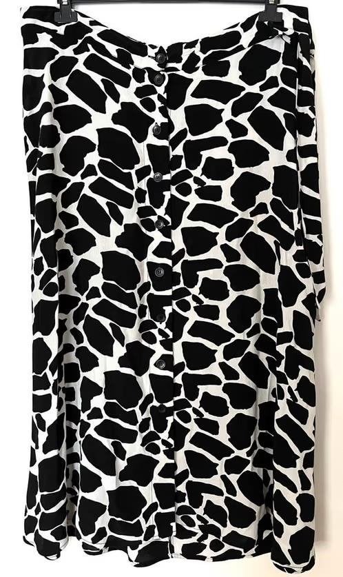 Juffrouw Janssen lange rok maat 46[dm], Kleding | Dames, Rokken, Zwart, Maat 46/48 (XL) of groter, Ophalen of Verzenden, Zo goed als nieuw