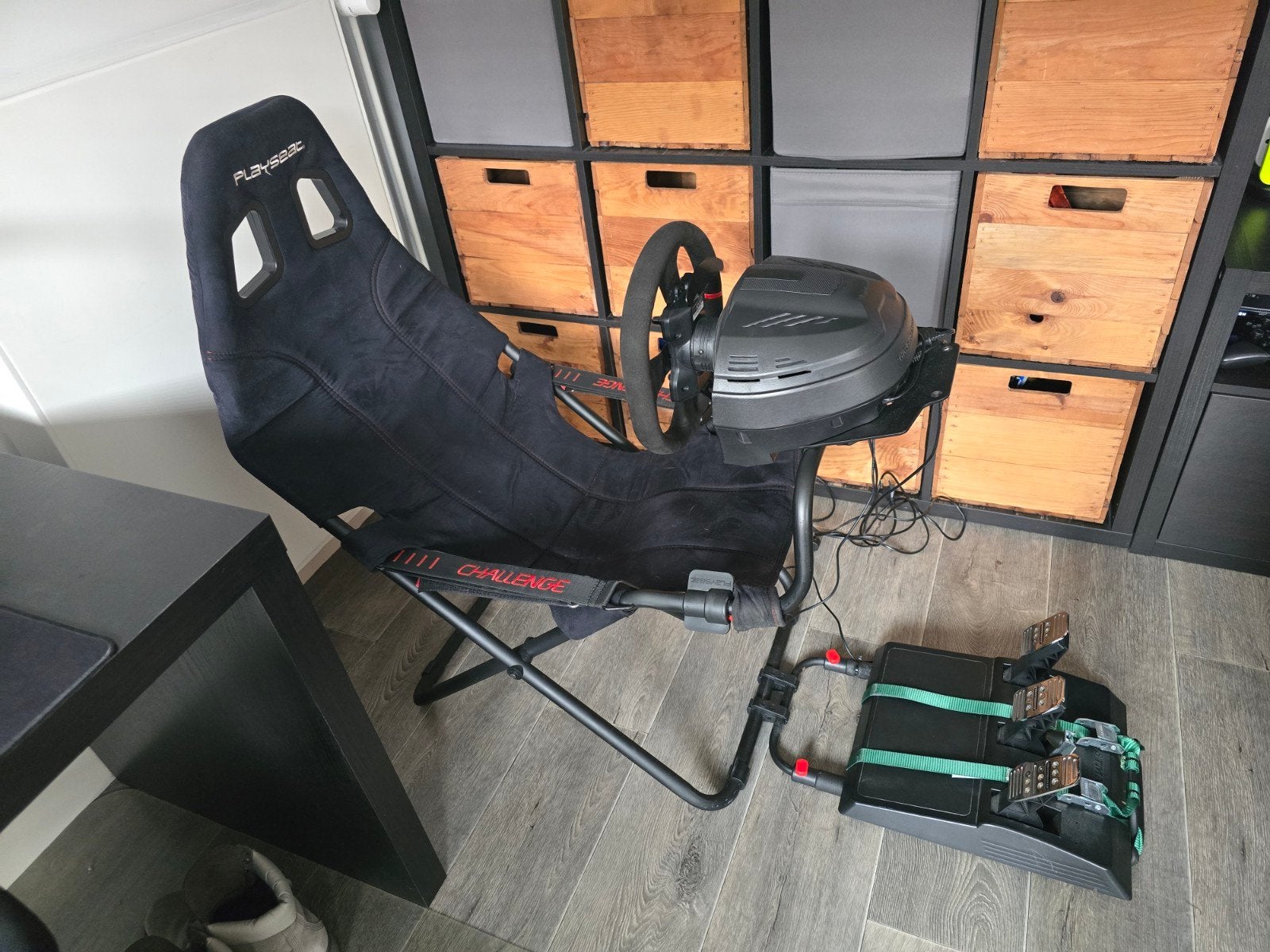 Playseat Challenge met Thrustmaster T300RS GT Edition, Ophalen, 1 speler, Racen en Vliegen, Zo goed als nieuw