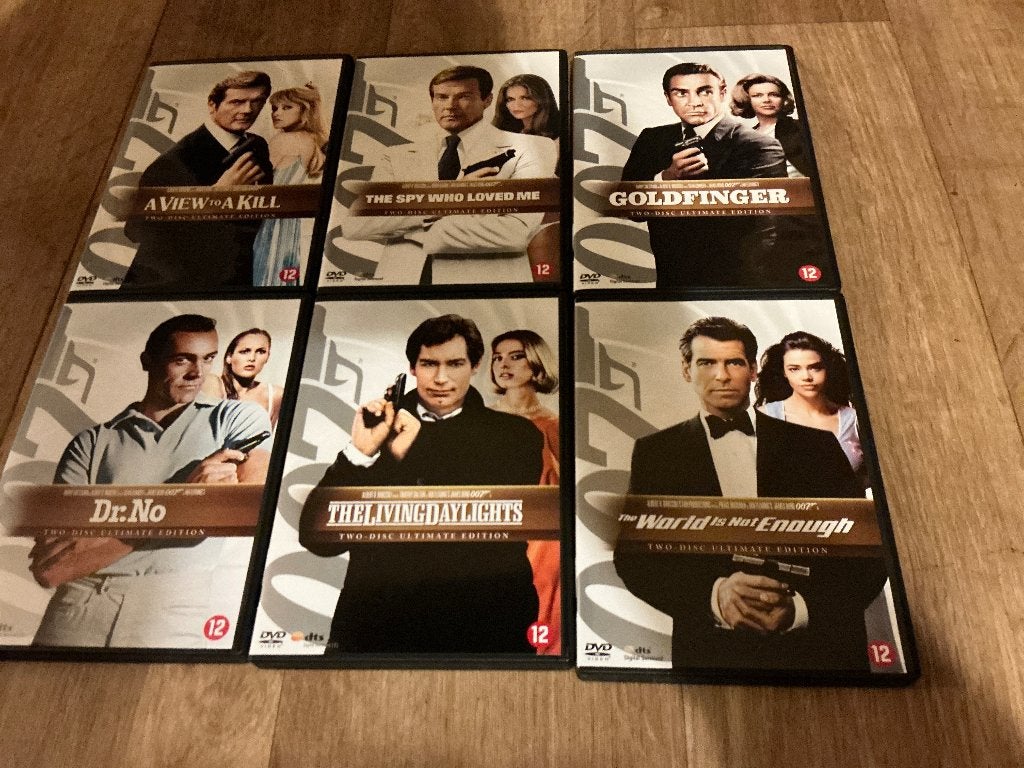 Eerste 21 James Bond films op dvd, Nederlands, Actie, Ophalen of Verzenden, Zo goed als nieuw