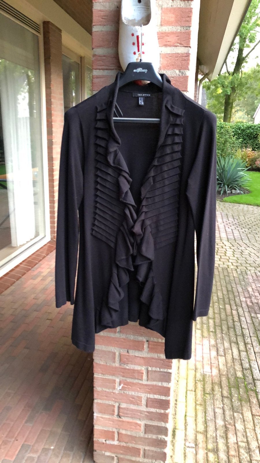 Zwart half lang  vest. Mt L  z.g.a.n., Ophalen of Verzenden, Zo goed als nieuw, Maat 42/44 (L), Zwart