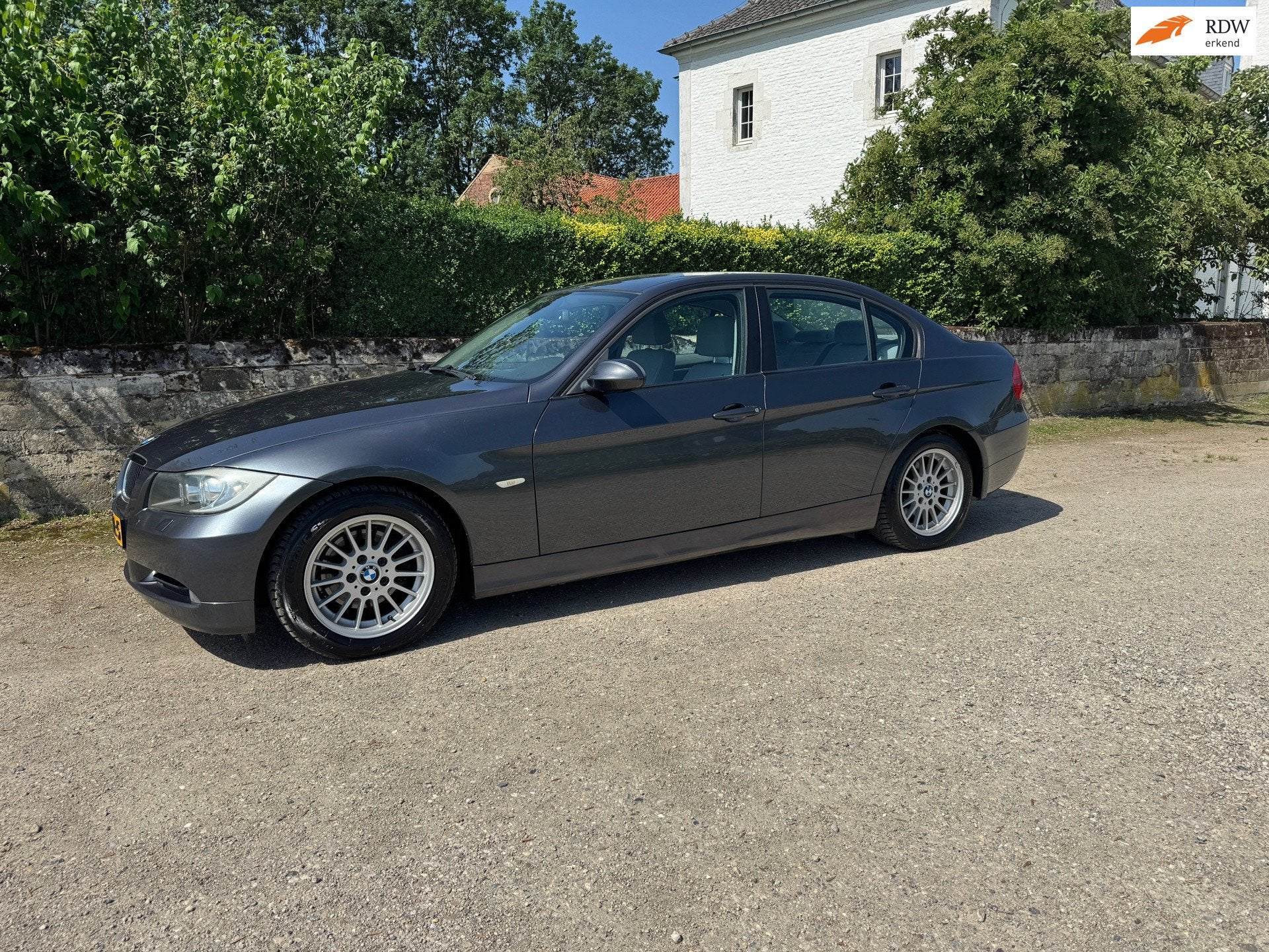 BMW 3-serie 318i Xenon Airco Nieuwe APK + GARANTIE, 4 cilinders, 129 pk, 14 km/l, Handgeschakeld