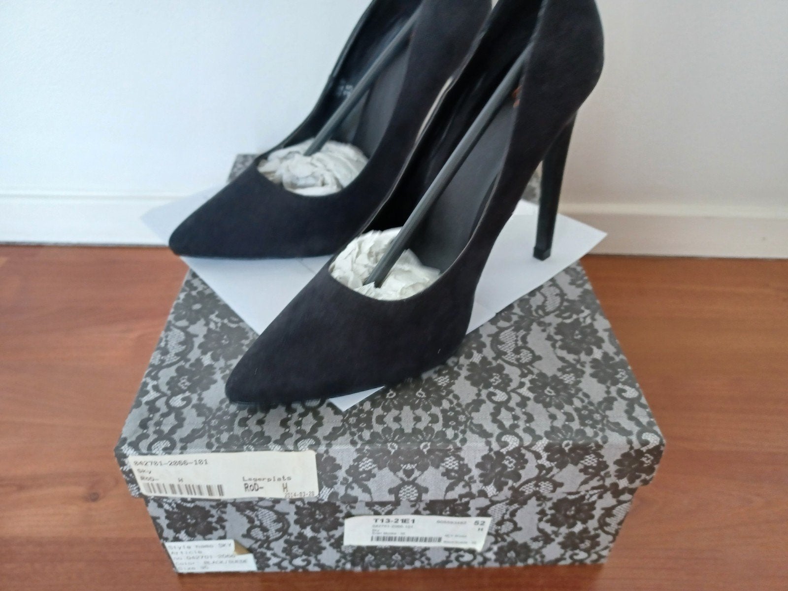 Nieuwe zwarte Nellyholic pumps - Maat 35, Kleding | Dames, Pumps, Zwart, NLY, Nieuw