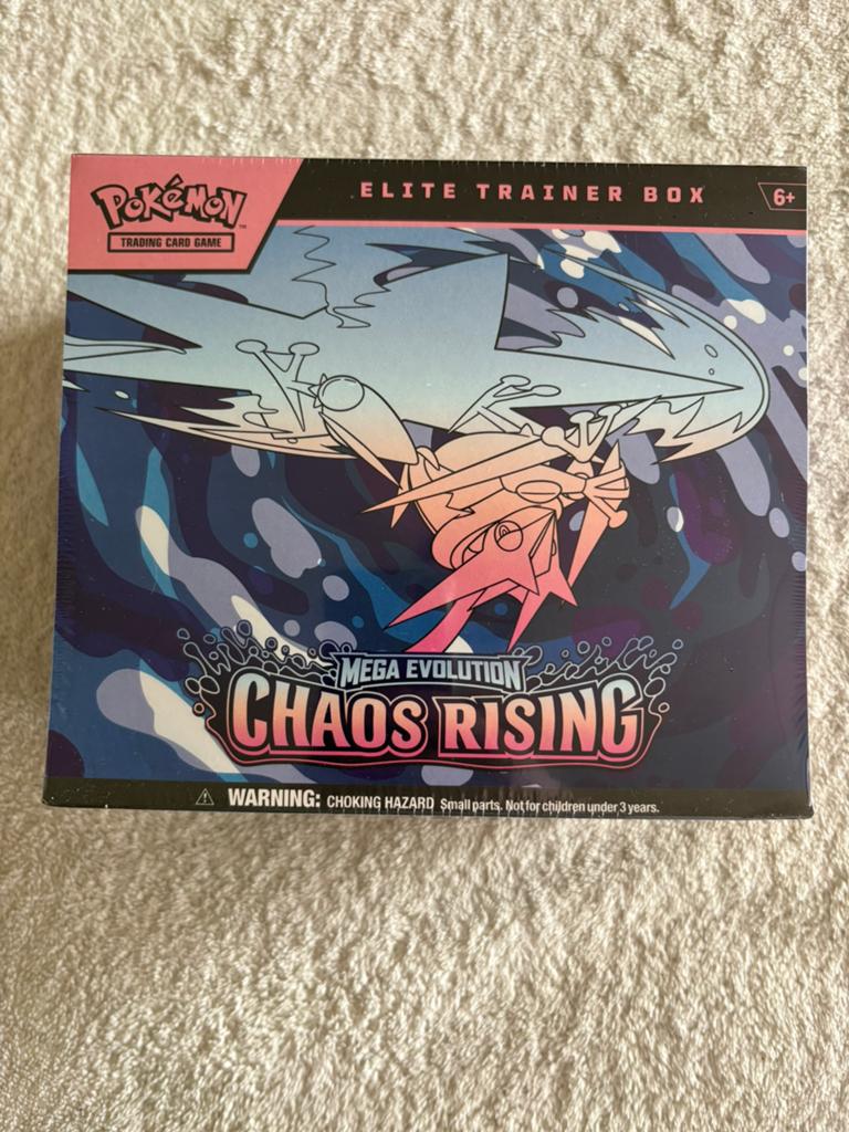 Chaos Rising ETB Sealed, Ophalen of Verzenden, Nieuw