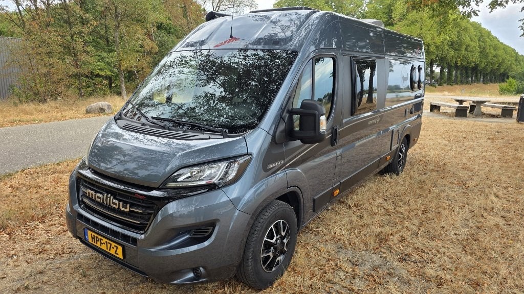 Malibu 640 LE Charming GT | 9T automaat | 160 PK | € 69.950, Caravans en Kamperen, Campers, Luifel, Ringverwarming, Fiat, Tot en met 2