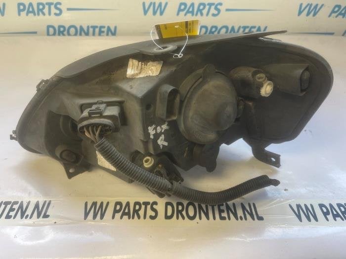 Koplamp rechts van een Volkswagen Fox, Gebruikt, -, -, -