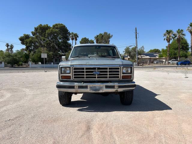 Ford Bronco XLT (bj 1986, automaat), Automaat, Bedrijf, Zilver of Grijs, 5 stoelen