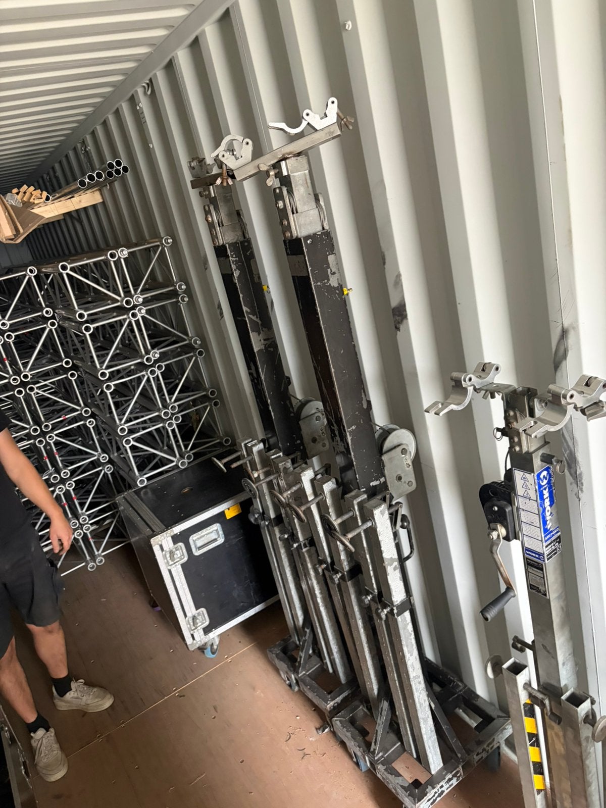 2x professionele truss-/lichtlift 300 kg stuk, Ophalen, Zo goed als nieuw, Overige typen, Minder dan 2 meter