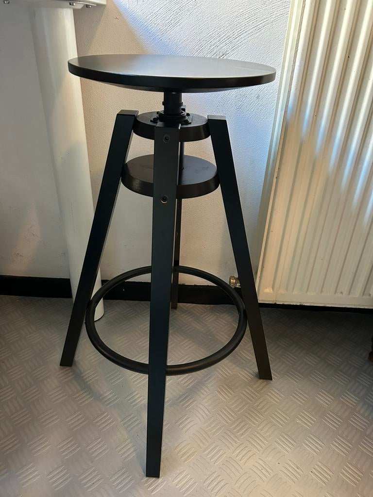 IKEA DALFRED barkruk zwart, verstelbaar, Ophalen, Gebruikt, In hoogte verstelbaar, 60 tot 90 cm