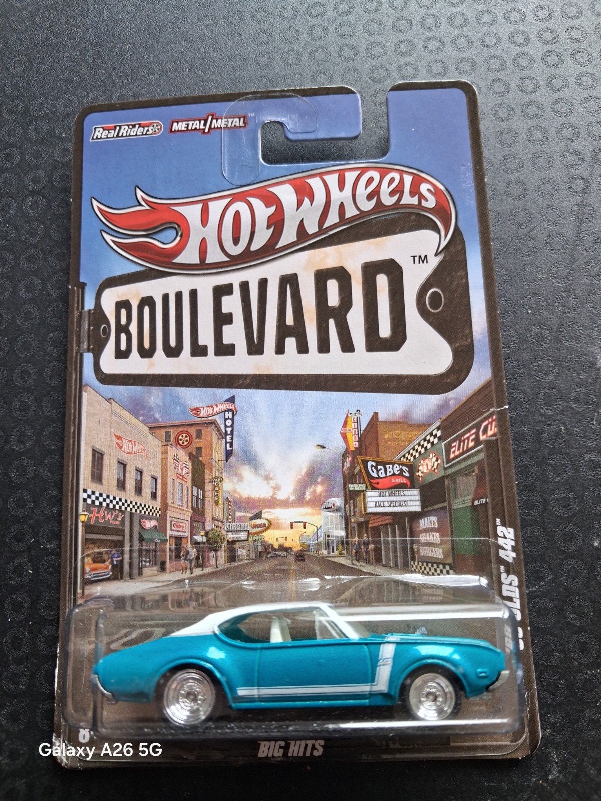 Hot Wheels Boulevard Oldsmobile 442 - Nieuw in verpakking, Ophalen of Verzenden