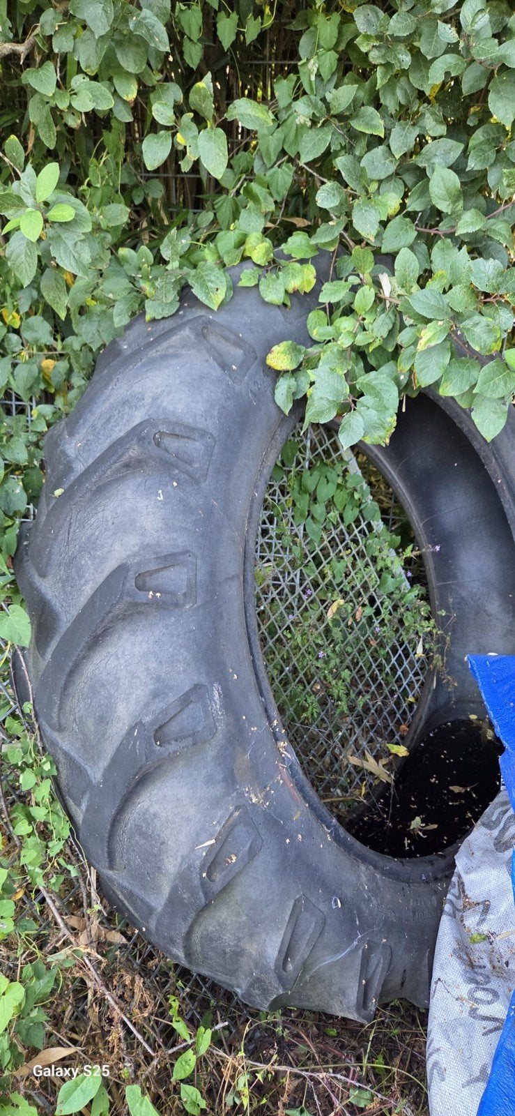 GRATIS,Trekkerband, ideaal voor zandbak, 2 stuks beschikbaar, Ophalen, Gebruikt