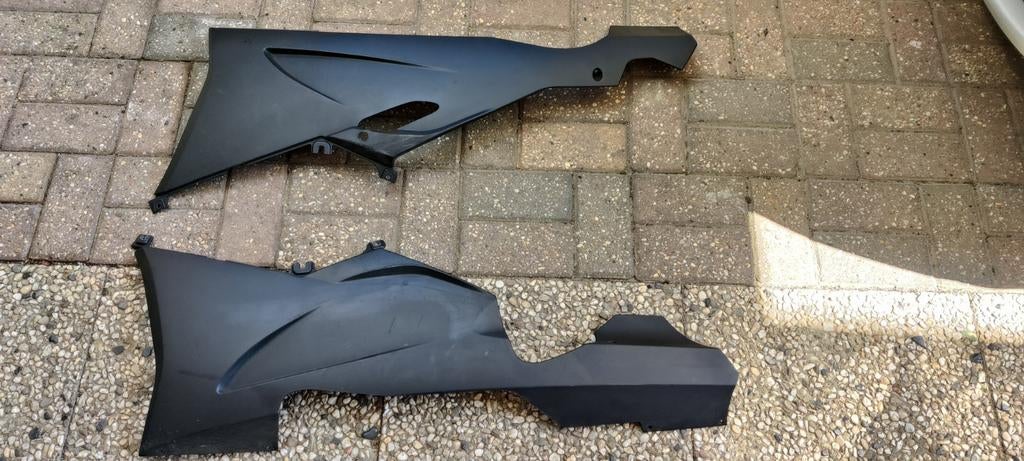 K1300S of K1200S onder kuipen li + re, Ophalen