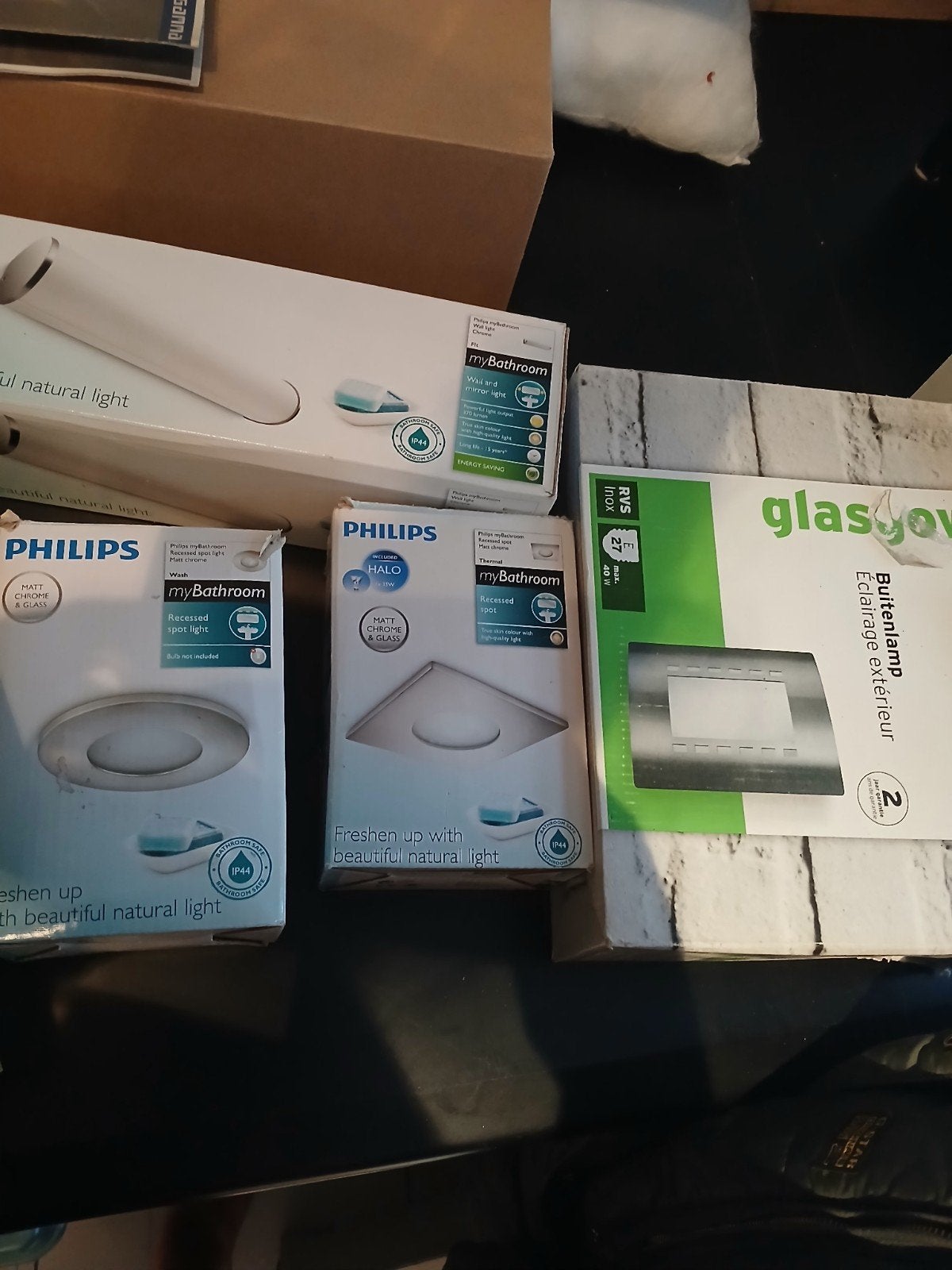 Diverse lampen: buitenlamp, spots en badkamerlampen (nieuw), Ophalen of Verzenden, Nieuw, Philips