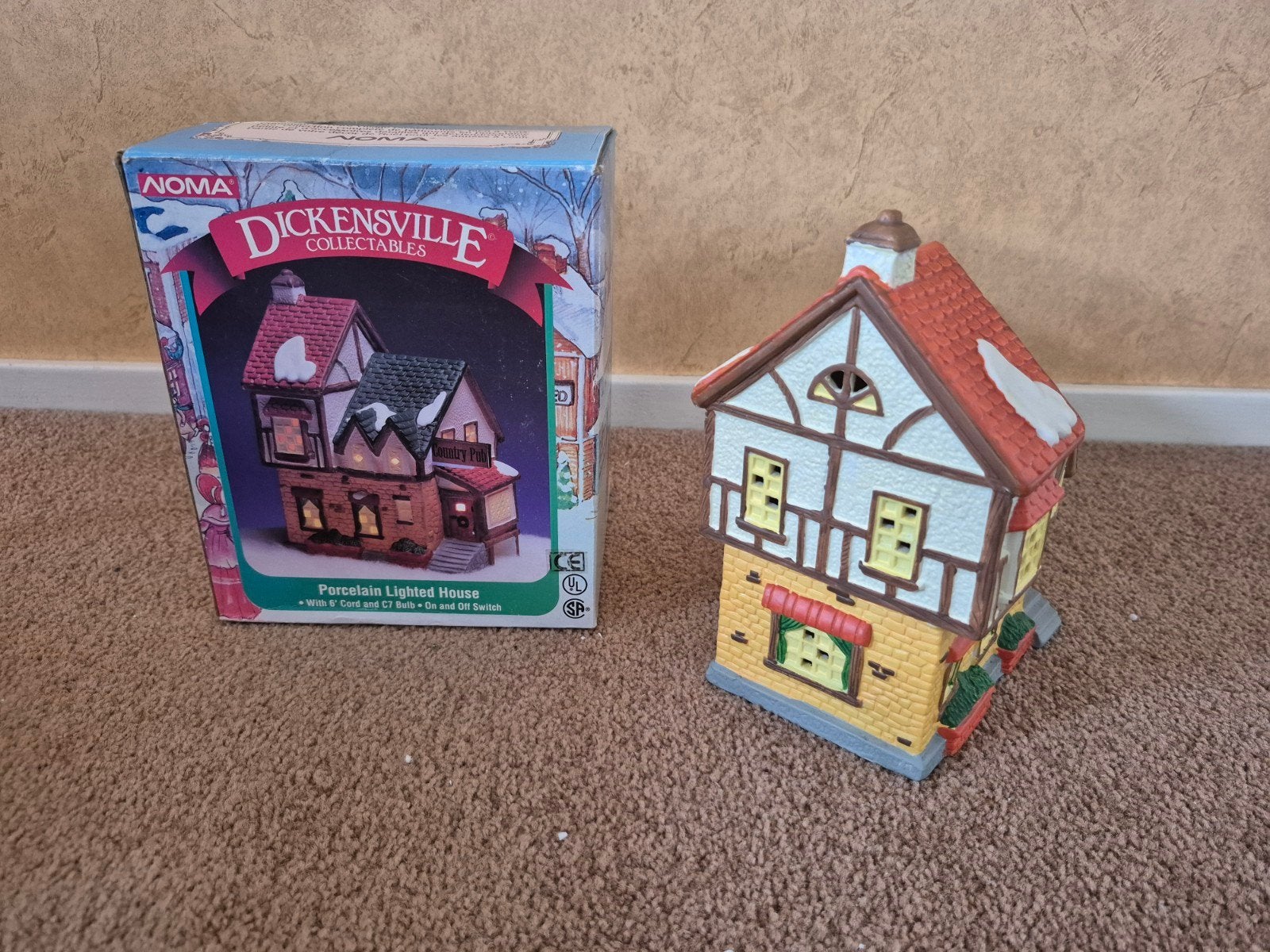 grote verzameling Dickensville huisjes / kerst (1 van 3), Diversen, Ophalen, Zo goed als nieuw