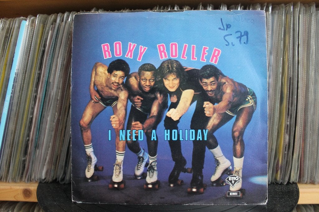7" Single Roxy Roller - I Need A Holiday / Birds Of Paradise, Gebruikt, 7 inch, Ophalen of Verzenden, Pop