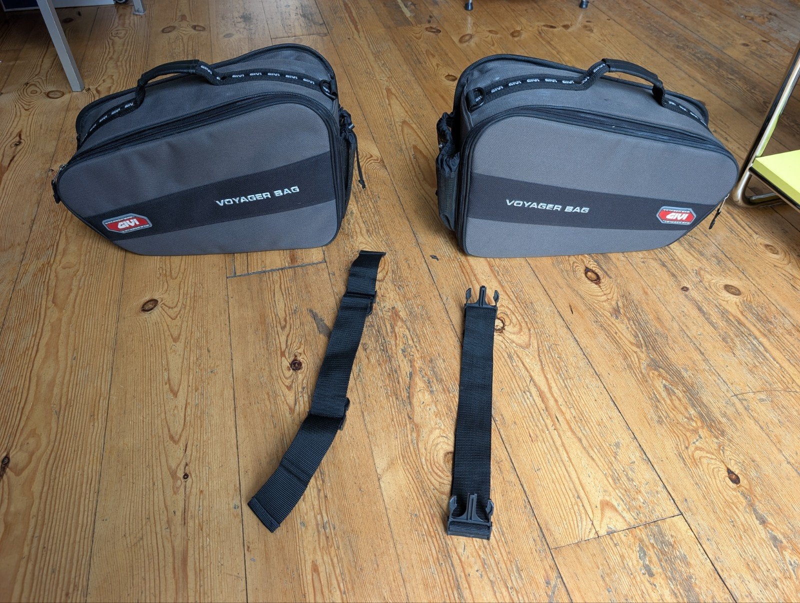 Givi Voyager Bag - Set van 2 motortassen, Ophalen of Verzenden, Gebruikt
