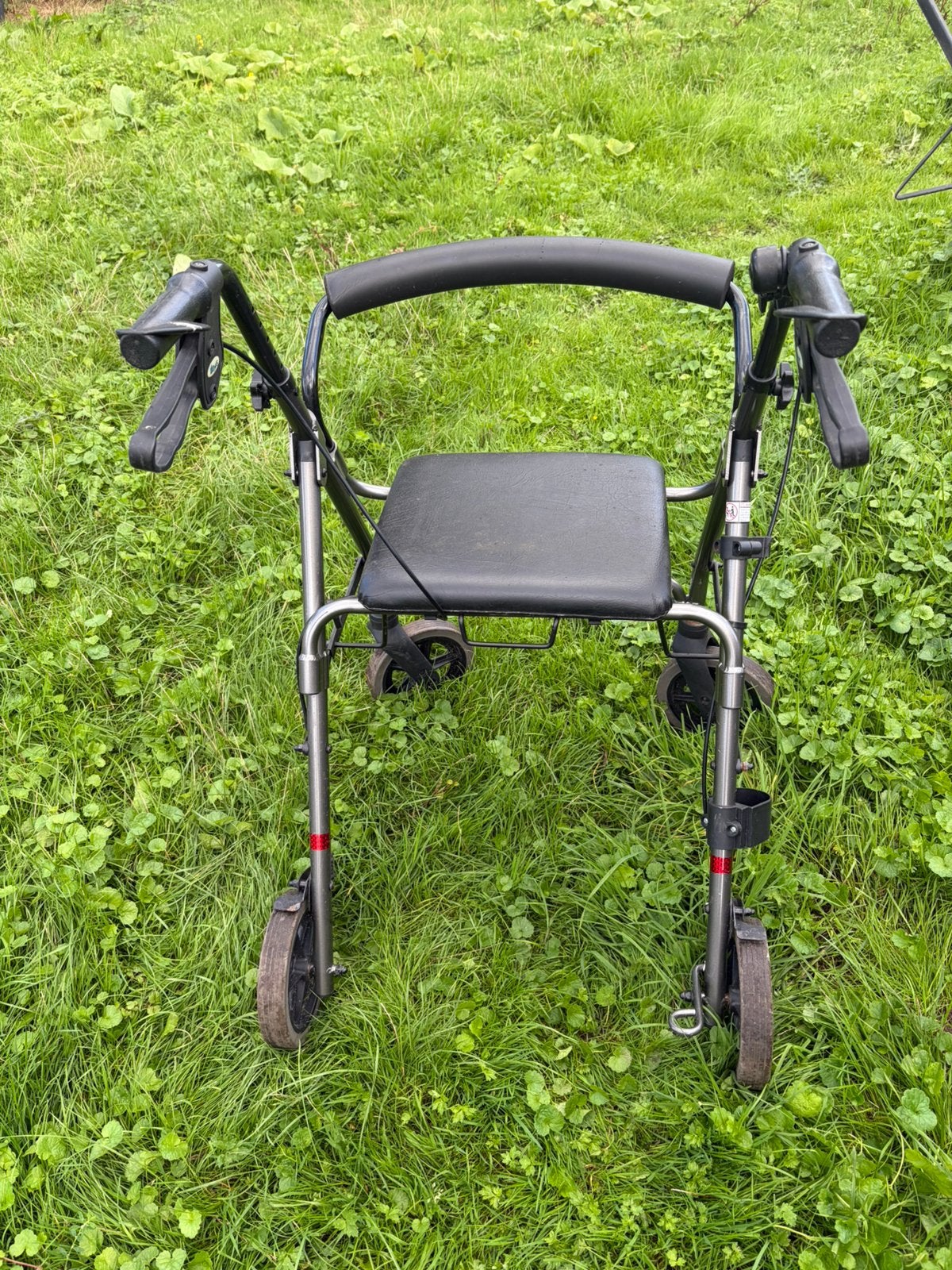 Te koop rolater perfect, Ophalen, Zo goed als nieuw