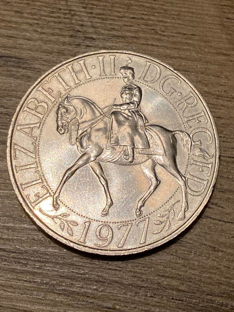 Elizabeth II dg reg fd 1977, Ophalen of Verzenden, Overige landen, Losse munt
