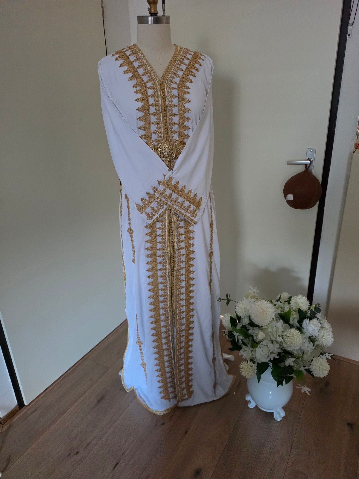 Prachtige Witte Takshita - Diverse Kleuren & Maten, Maat 38/40 (M), Wit, Takshita, Nieuw
