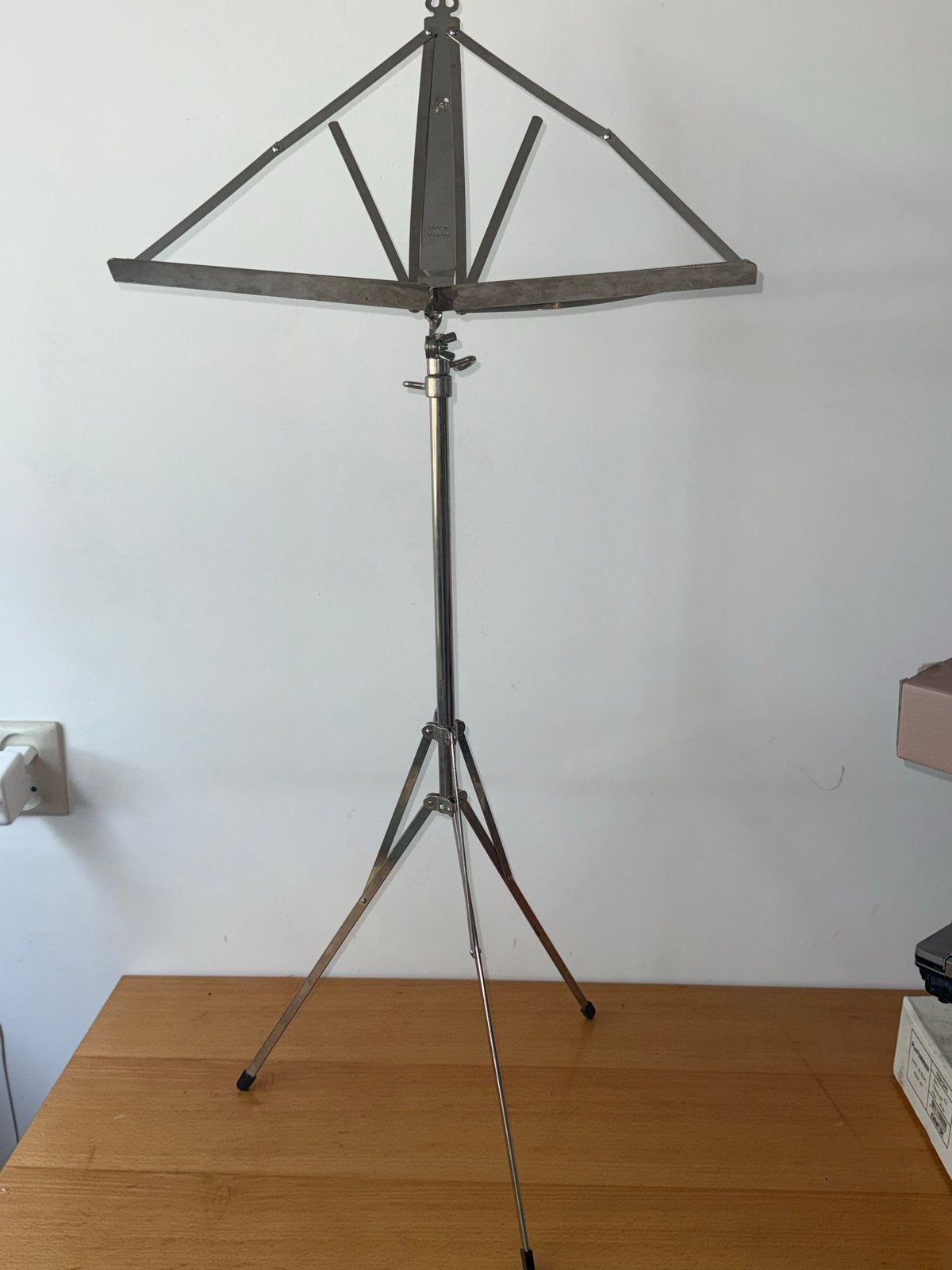Vintage K&M Muziekstandaard - Made in Germany, Ophalen of Verzenden, Gebruikt, Muziekstandaard, Overige instrumenten