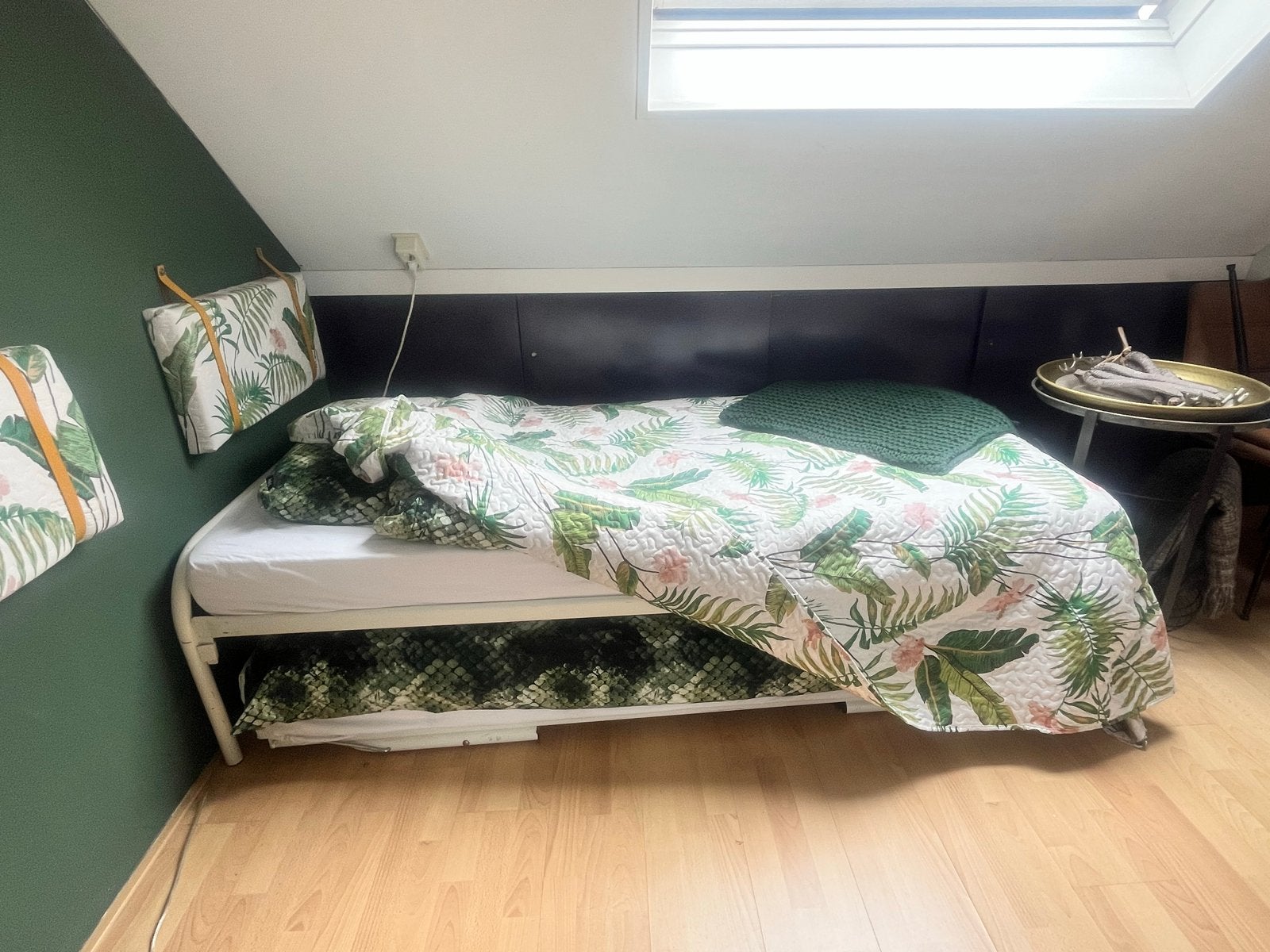 Eenpersoonsbed met uitschuifbaar logeerbed, Ophalen, Gebruikt, 90 cm, Eenpersoons