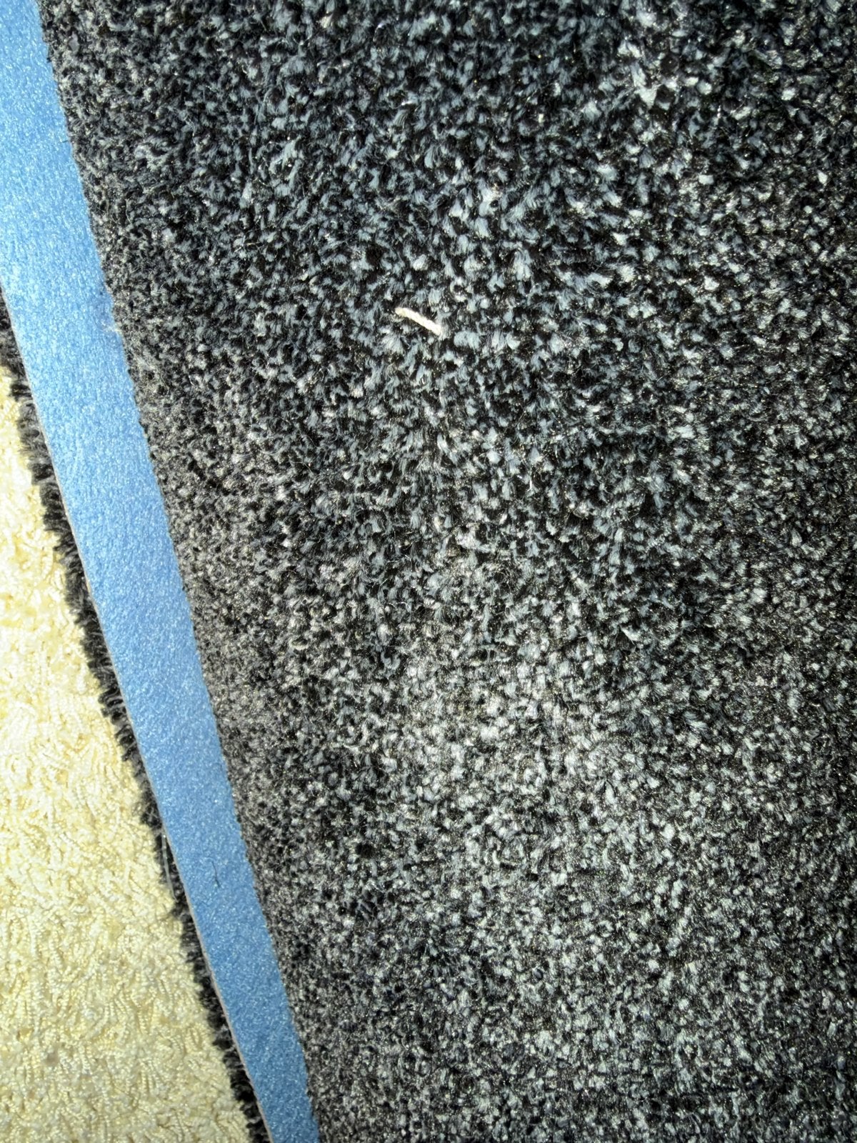 Nieuw Coupon Antraciet Tapijt op Rol met Antislip (1.50x4m), Ophalen, 100 tot 150 cm, Grijs, Nieuw