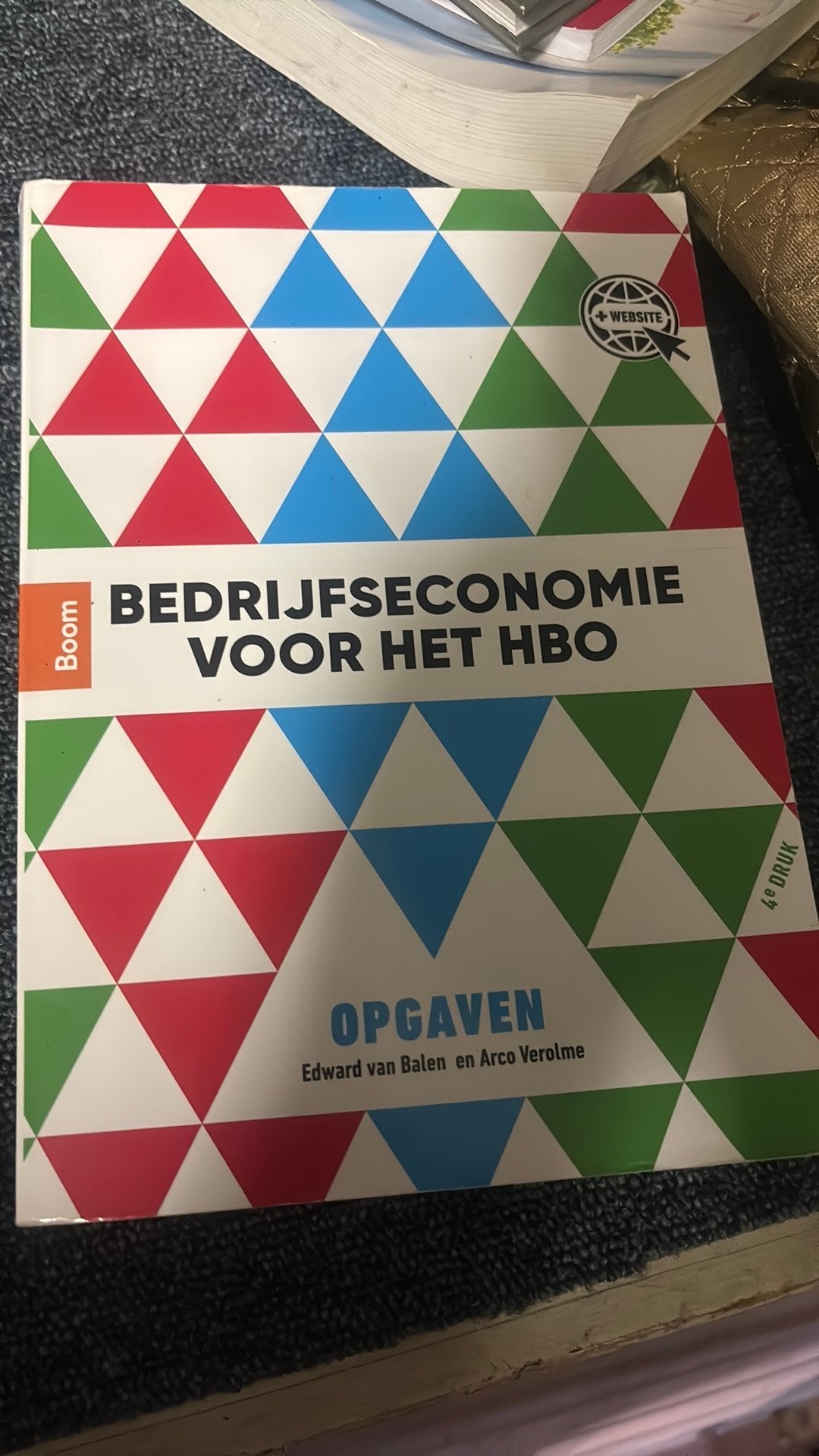 Arco Verolme - bedrijfseconomie hbo, Ophalen of Verzenden, Zo goed als nieuw, Overige niveaus, Arco Verolme; Edward van Balen
