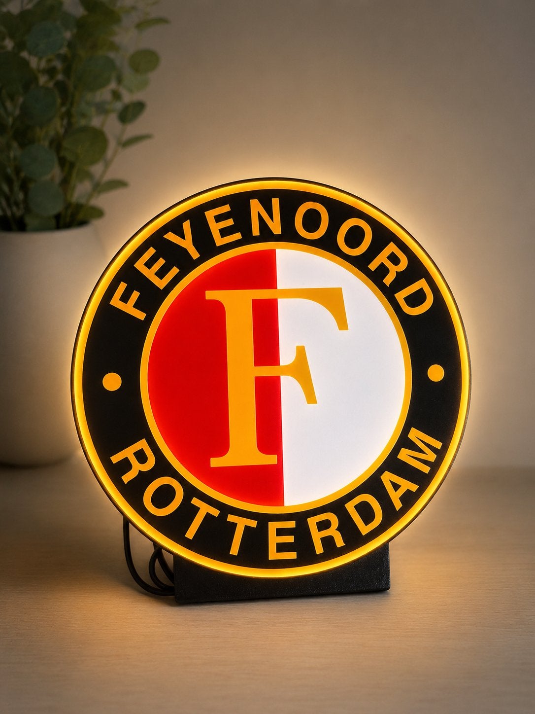 Feyenoord lamp ook mogelijk in andere voetbal clubs, Seizoenskaart, Eén persoon