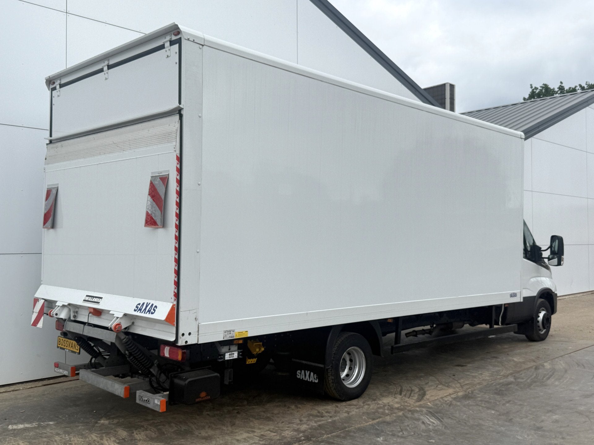 Iveco Daily 72C18 3.0 Automaat Luchtvering Dubbellucht 1000k, Automaat, Gebruikt, Zwart, 4 cilinders