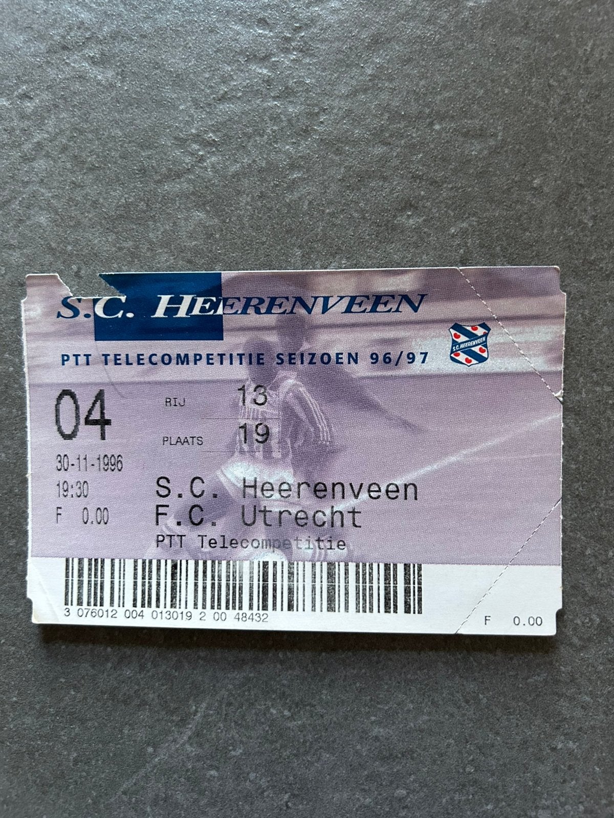 Fortuna Sittard - FC Utrecht ticket, Verzamelen, Sportartikelen en Voetbal, Ophalen of Verzenden, Gebruikt, F.C. Utrecht, Overige typen