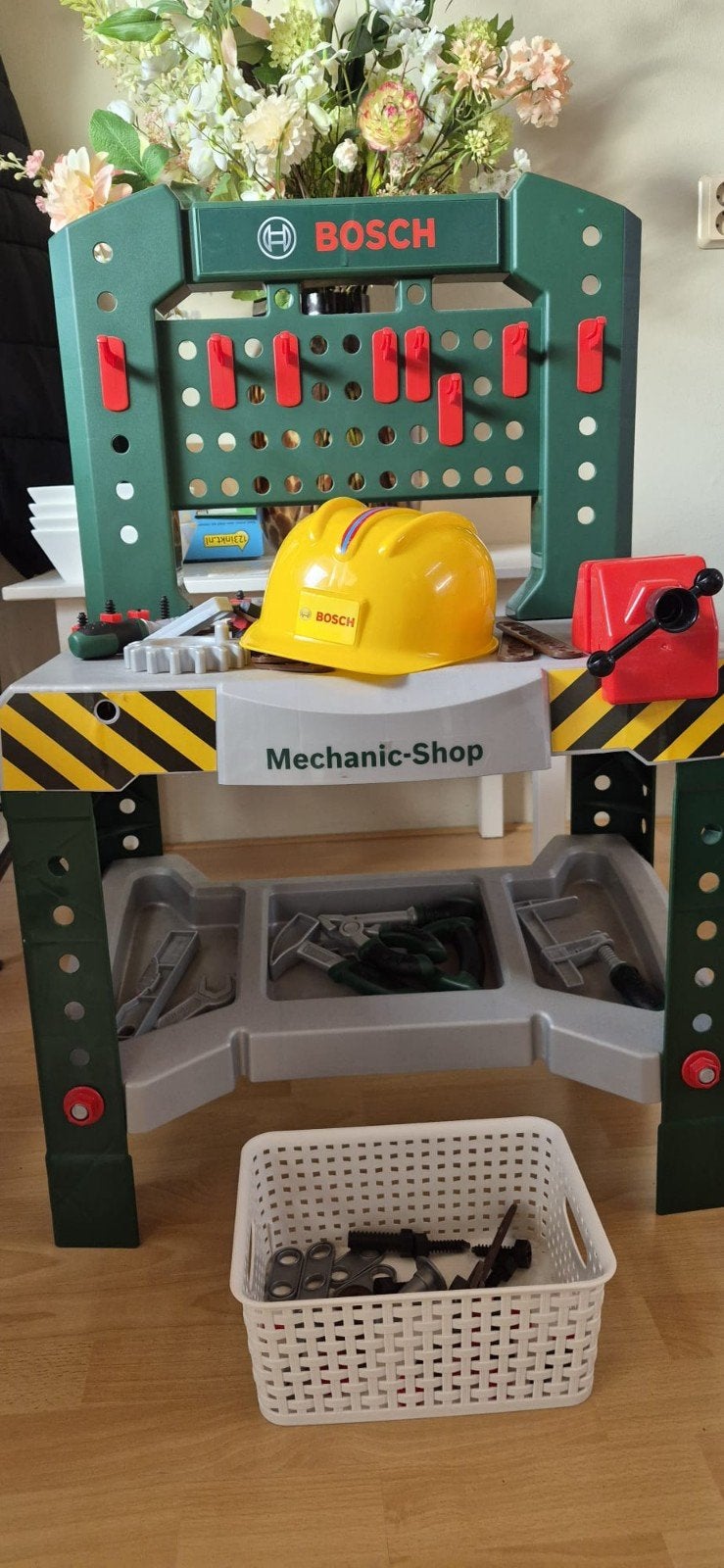 Bosch Werkbank/workmate met gereedschap en helm, Ophalen, Gebruikt, Bouwen