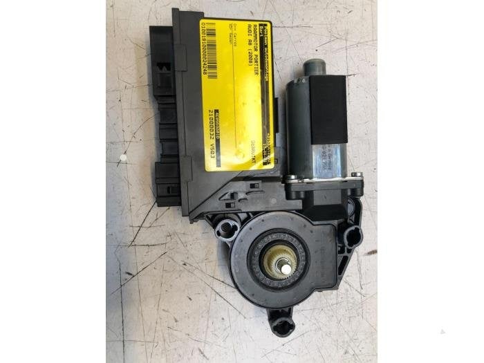 Raammotor Portier van een Audi A8, Gebruikt, -, -, -