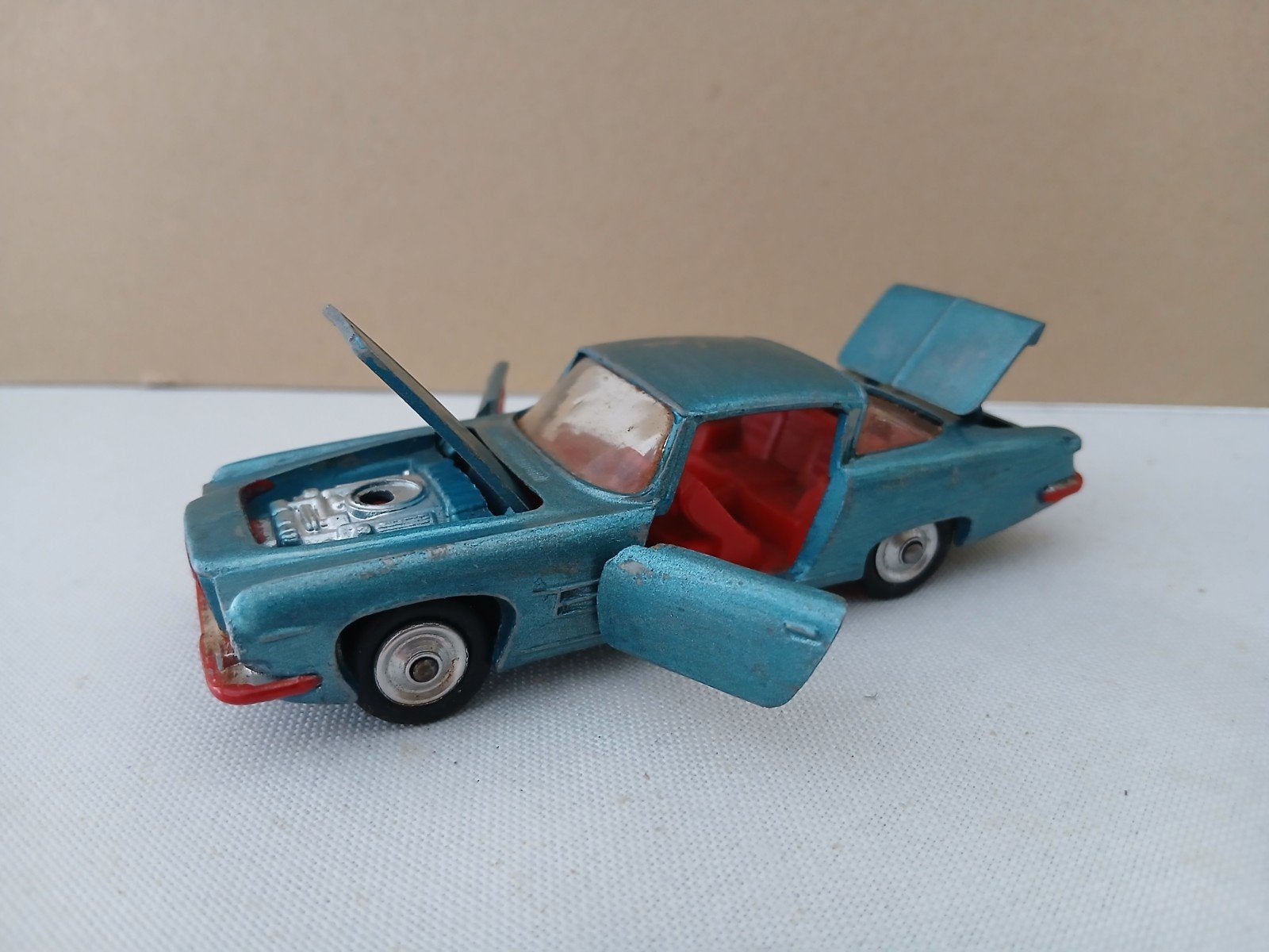Corgi Toys Ghia, Hobby en Vrije tijd, Modelauto's | 1:43, Ophalen of Verzenden, Gebruikt, Auto, Corgi