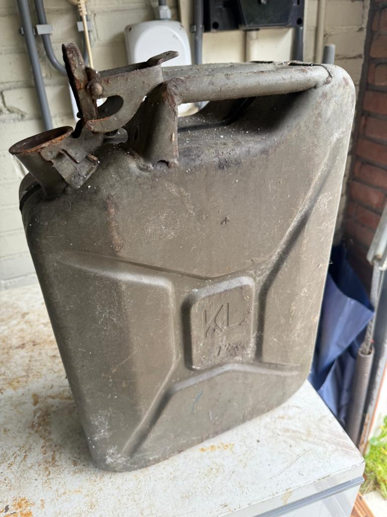Vintage Koninklijke Landmacht jerrycan 20L, Ophalen, Gebruikt