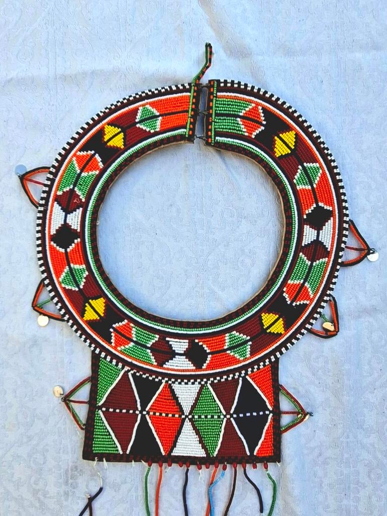 Grote vintage  Afrikaanse Ceremonie Etnische Kralen Kraag, Ophalen of Verzenden