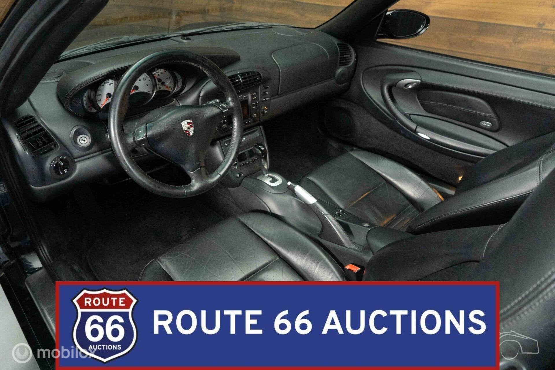 Porsche 911 Carrera Cabriolet | 2001 | Route 66 Auctions, Auto's, Oldtimers, Overige carrosserieën, Zwart, Bedrijf, Porsche