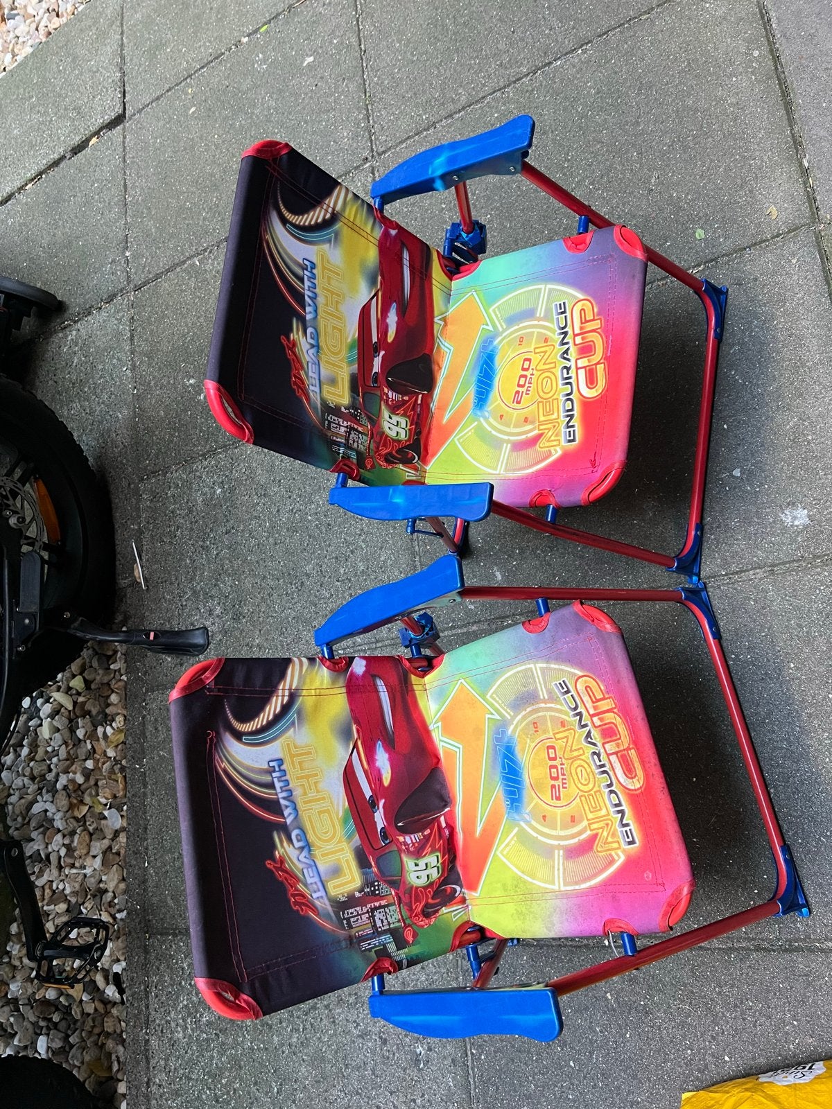 2x Disney Cars kinderstoeltjes, opvouwbaar, Ophalen of Verzenden, Gebruikt, Jongen