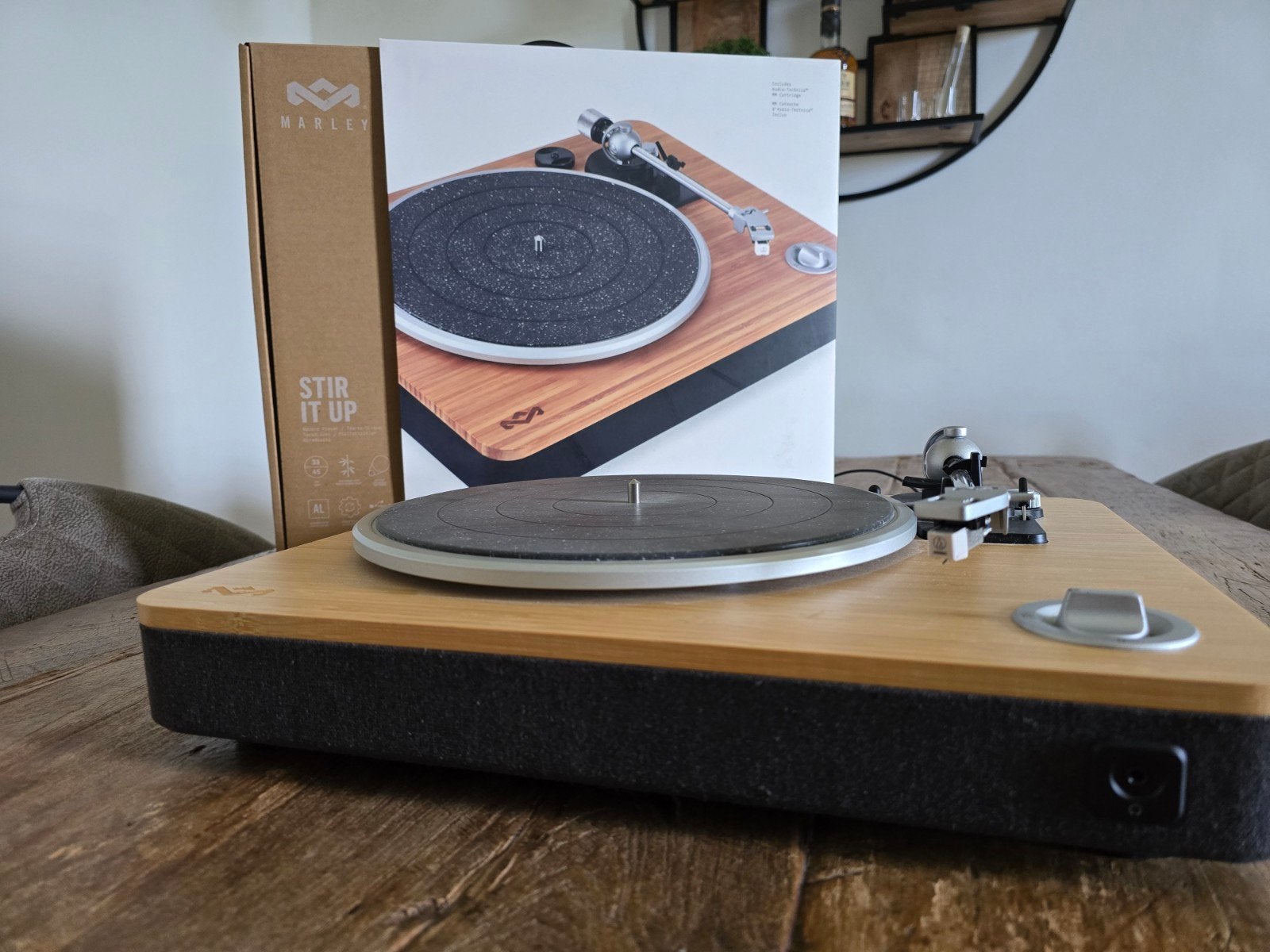 House of Marley Stir It Up platenspeler EM-JT000-SB, Ophalen of Verzenden, Zo goed als nieuw, Platenspeler, Overige merken
