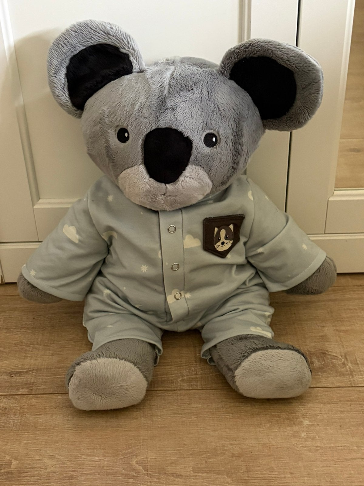 LOTGENOOTJE - NIEUW - KOALA - MET PYJAMA, Ophalen of Verzenden, Nieuw, Overige typen