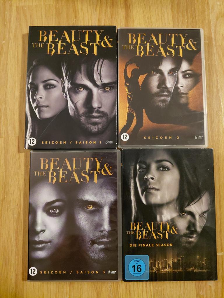 Beauty and The Beast moderne serie 1 tm 4 compleet, Alle leeftijden, Ophalen of Verzenden, Zo goed als nieuw